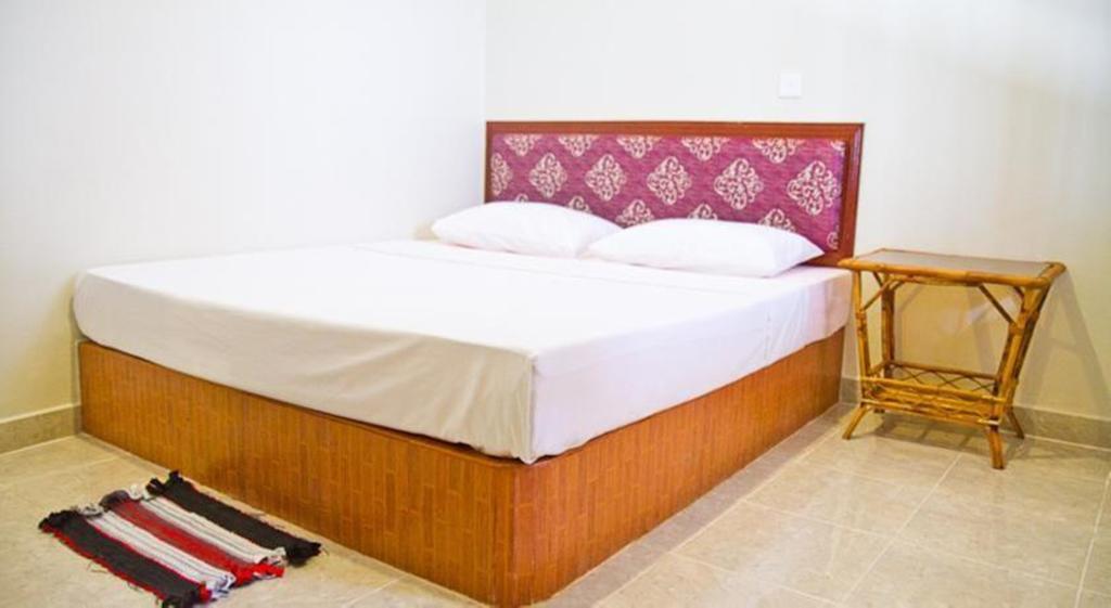 Zana Beach Guesthouse Sihanoukville Bagian luar foto