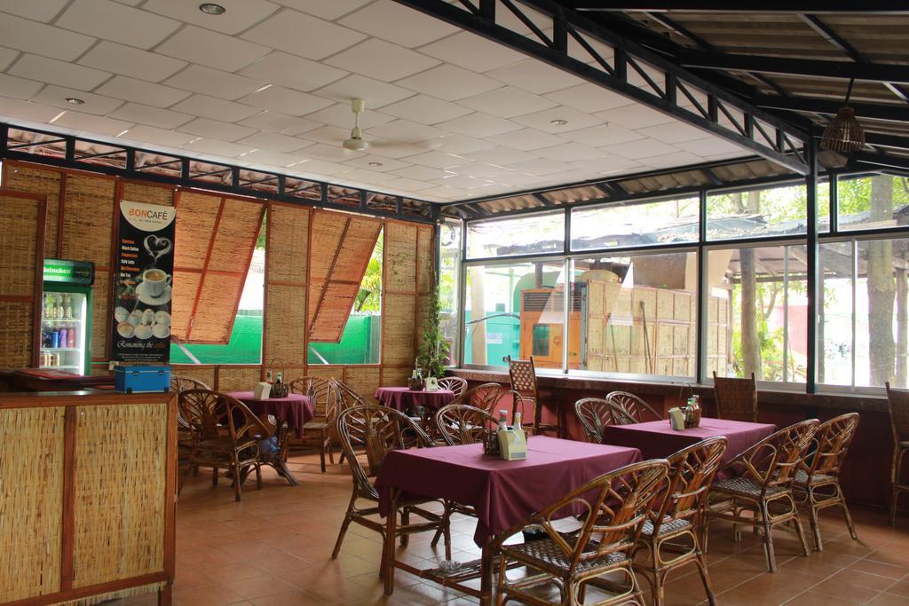 Zana Beach Guesthouse Sihanoukville Bagian luar foto
